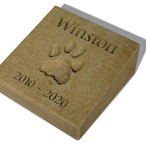 forever paw print stone 01